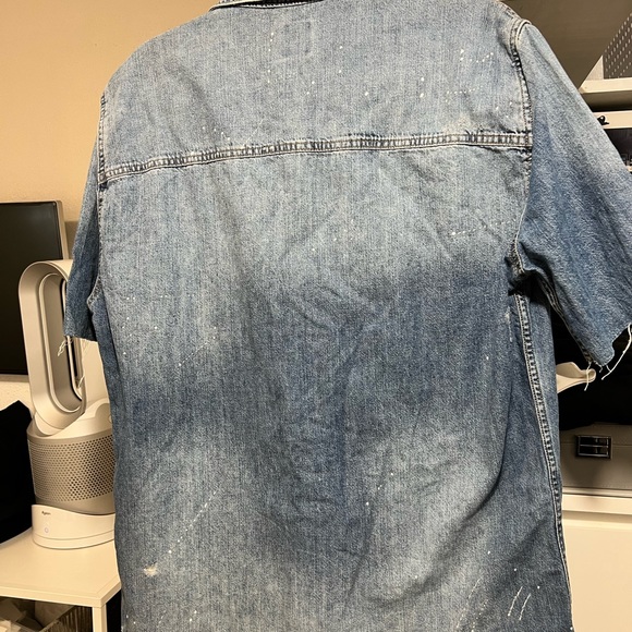 Zara Denim Shirt - Picture 2 of 5
